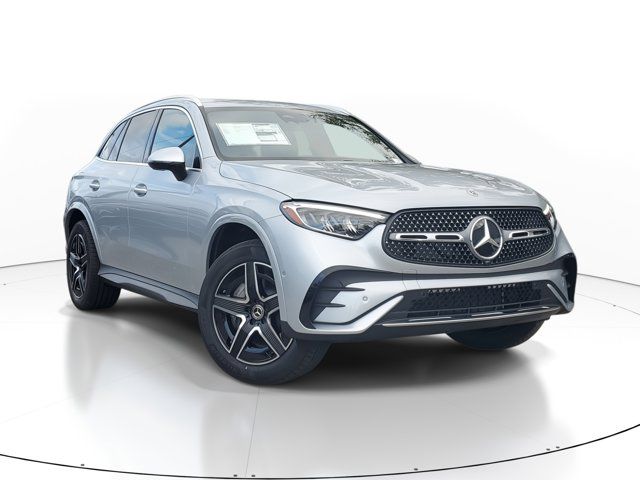 2025 Mercedes-Benz GLC 300