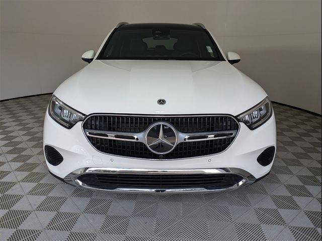 2025 Mercedes-Benz GLC 300