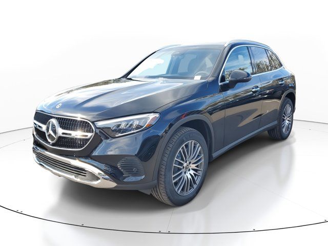 2025 Mercedes-Benz GLC 300