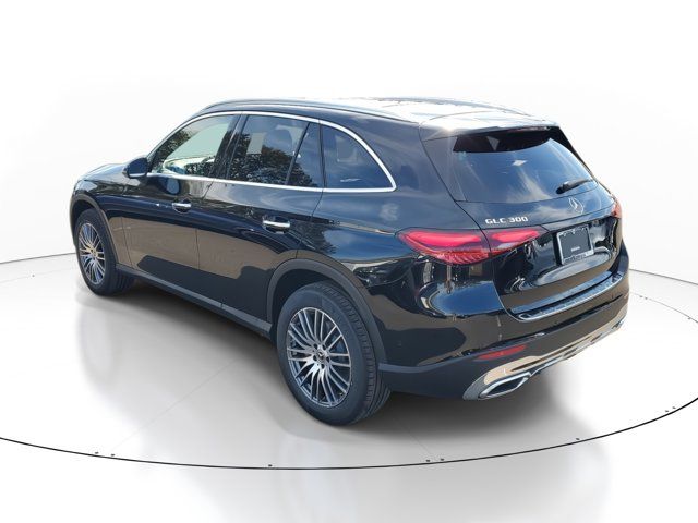 2025 Mercedes-Benz GLC 300