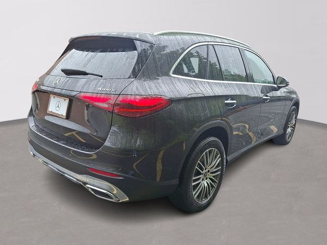 2025 Mercedes-Benz GLC 300