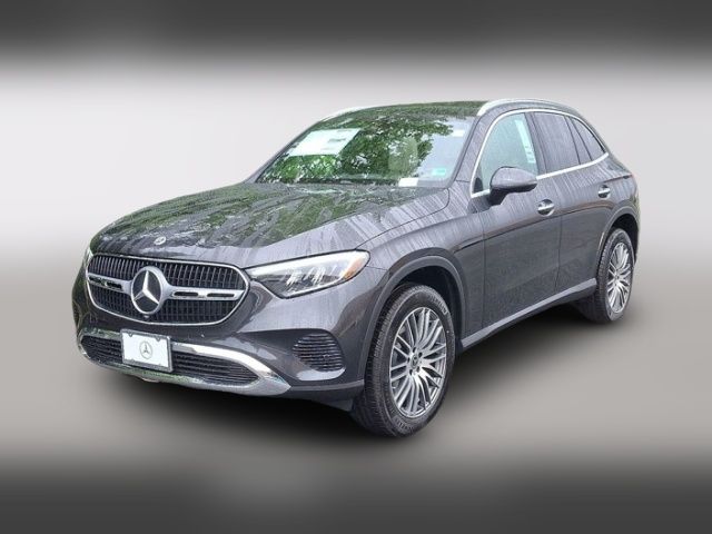 2025 Mercedes-Benz GLC 300