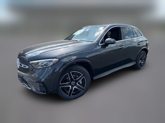 2025 Mercedes-Benz GLC 300