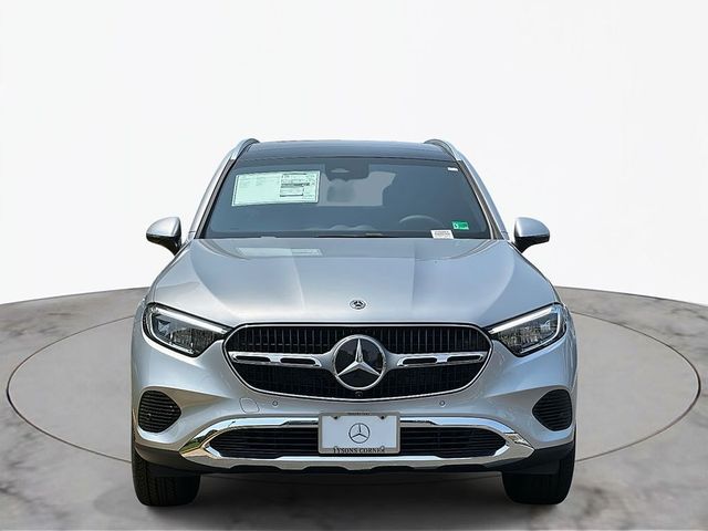 2025 Mercedes-Benz GLC 300