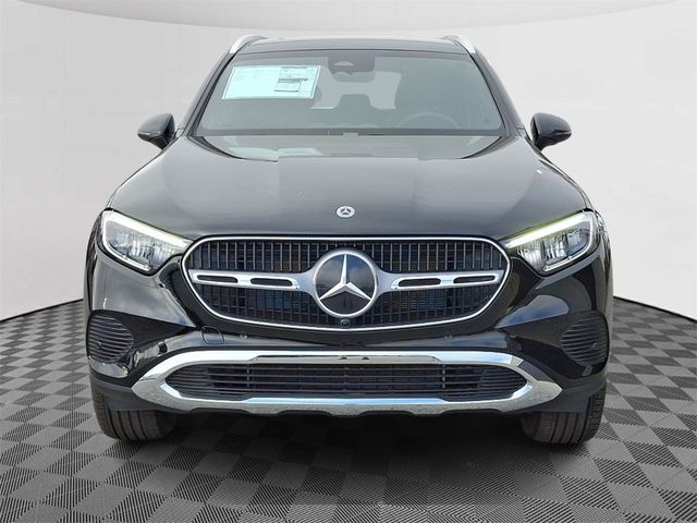 2025 Mercedes-Benz GLC 300