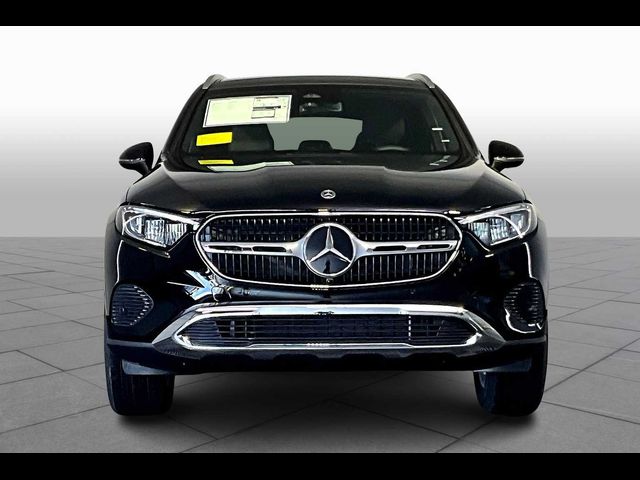 2025 Mercedes-Benz GLC 300