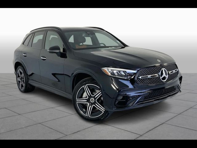 2025 Mercedes-Benz GLC 300