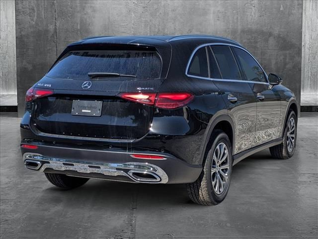 2025 Mercedes-Benz GLC 300