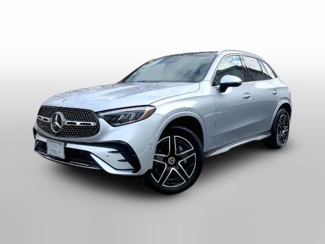 2025 Mercedes-Benz GLC 300