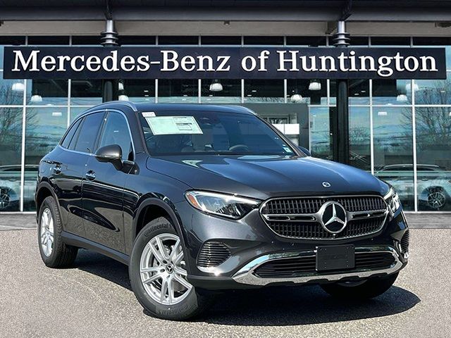 2025 Mercedes-Benz GLC 300