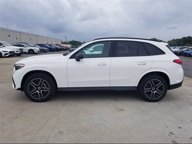 2025 Mercedes-Benz GLC 300