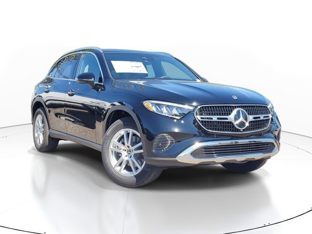 2025 Mercedes-Benz GLC 300