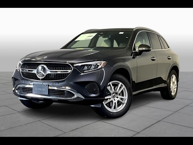 2025 Mercedes-Benz GLC 300