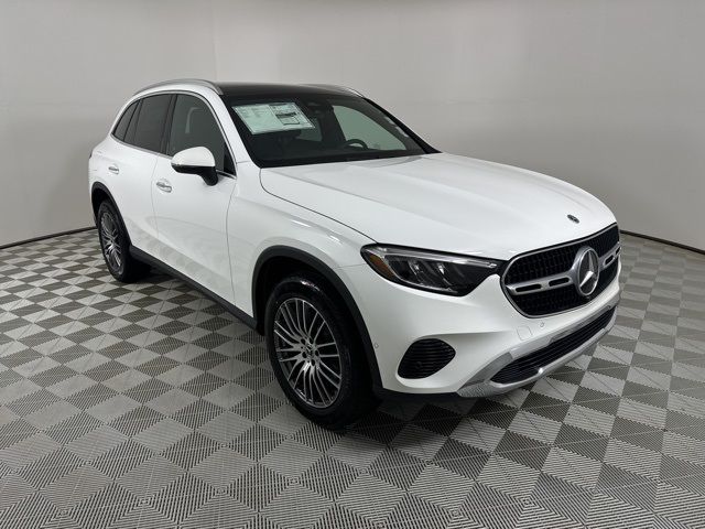 2025 Mercedes-Benz GLC 300