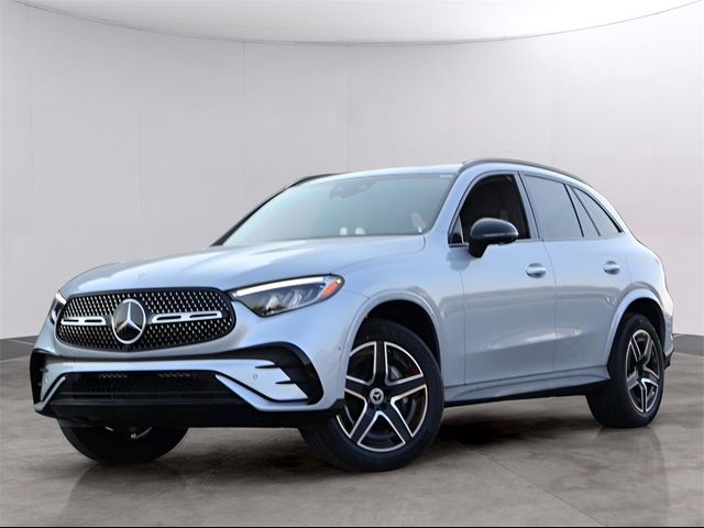 2025 Mercedes-Benz GLC 300