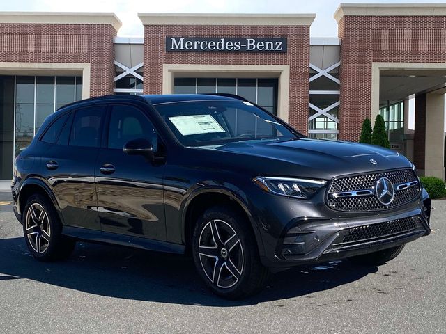 2025 Mercedes-Benz GLC 300