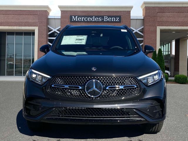 2025 Mercedes-Benz GLC 300