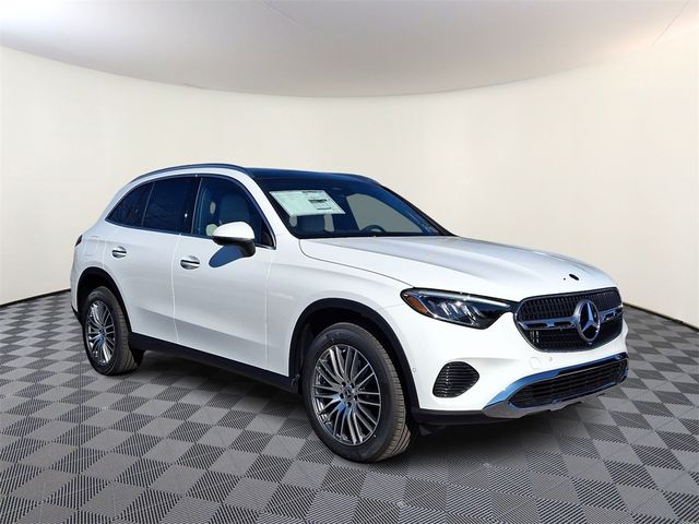 2025 Mercedes-Benz GLC 300