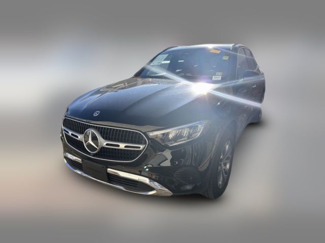 2025 Mercedes-Benz GLC 300