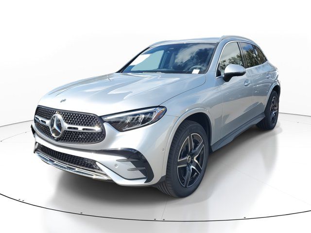 2025 Mercedes-Benz GLC 300