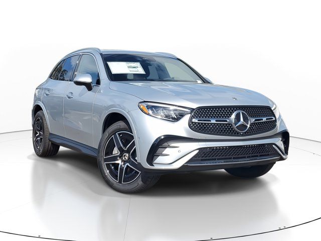 2025 Mercedes-Benz GLC 300