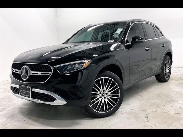 2025 Mercedes-Benz GLC 300