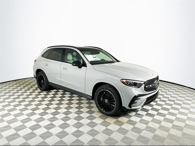 2025 Mercedes-Benz GLC 300