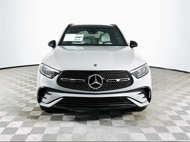 2025 Mercedes-Benz GLC 300