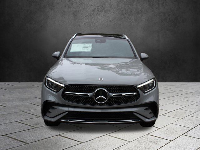 2025 Mercedes-Benz GLC 300