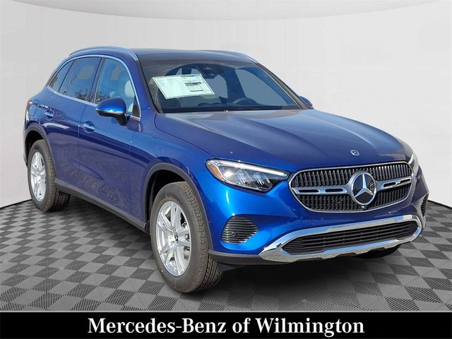 2025 Mercedes-Benz GLC 300