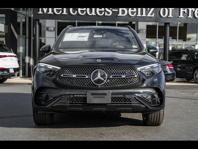 2025 Mercedes-Benz GLC 300