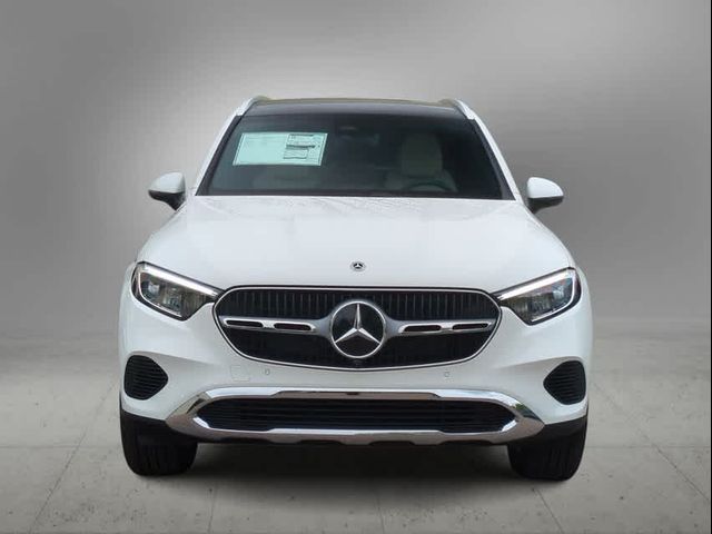 2025 Mercedes-Benz GLC 300