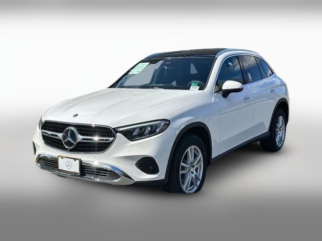 2025 Mercedes-Benz GLC 300