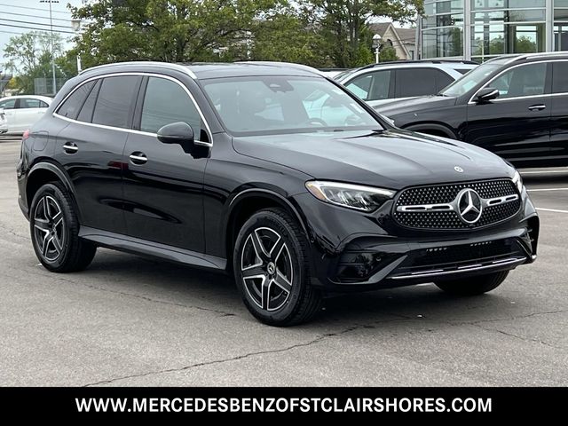 2025 Mercedes-Benz GLC 300