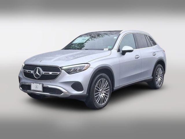 2025 Mercedes-Benz GLC 300