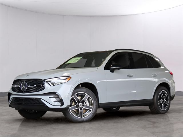 2025 Mercedes-Benz GLC 300