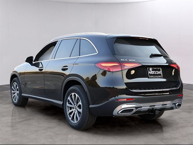 2025 Mercedes-Benz GLC 300