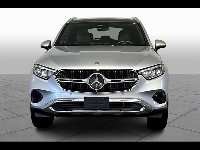 2025 Mercedes-Benz GLC 300