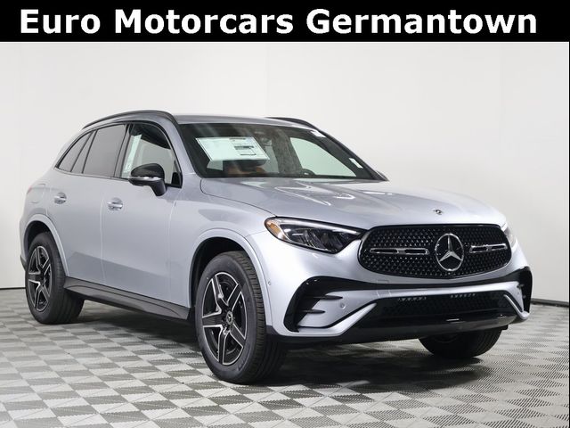 2025 Mercedes-Benz GLC 300