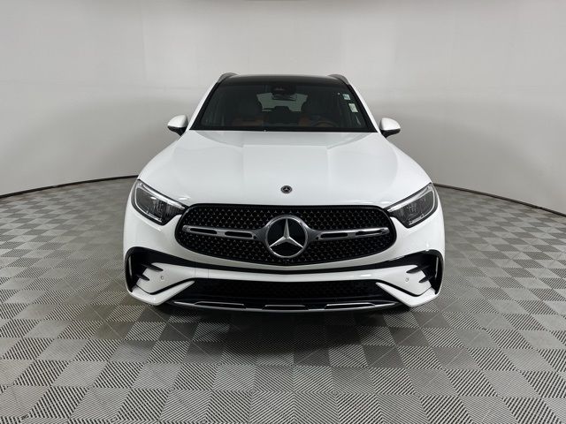 2025 Mercedes-Benz GLC 300