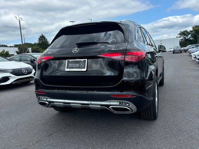 2025 Mercedes-Benz GLC 300