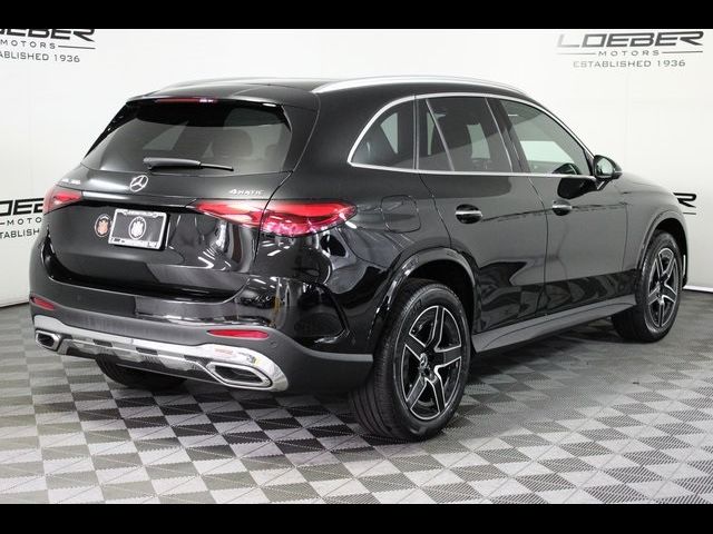 2025 Mercedes-Benz GLC 300