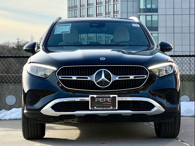 2025 Mercedes-Benz GLC 300