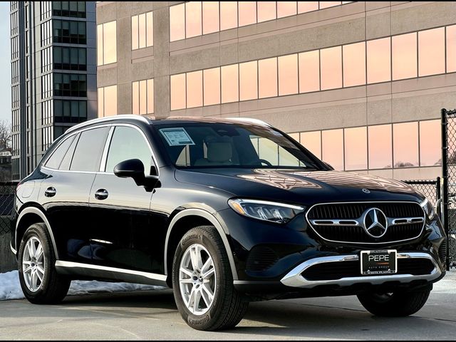 2025 Mercedes-Benz GLC 300