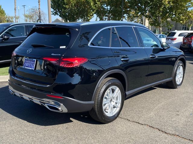 2025 Mercedes-Benz GLC 300