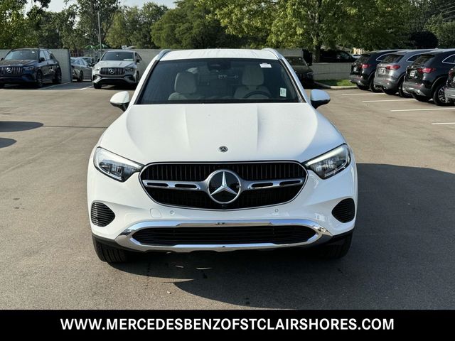 2025 Mercedes-Benz GLC 300