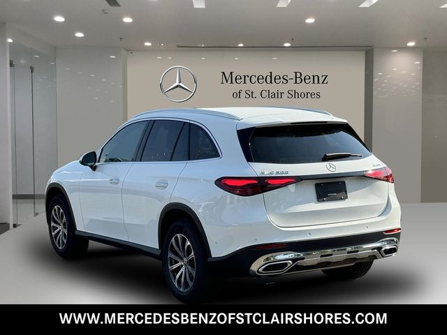 2025 Mercedes-Benz GLC 300