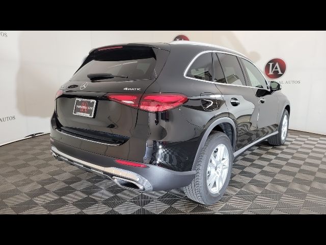 2025 Mercedes-Benz GLC 300