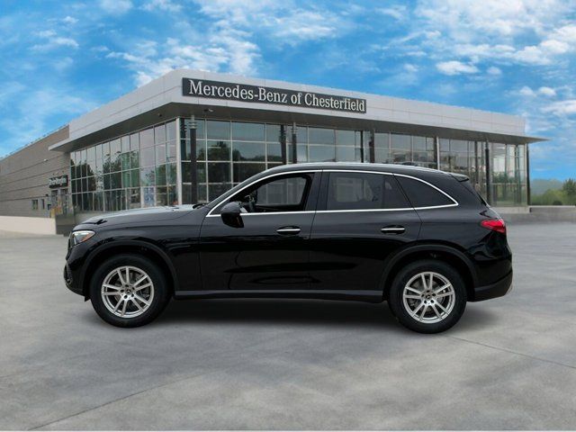 2025 Mercedes-Benz GLC 300