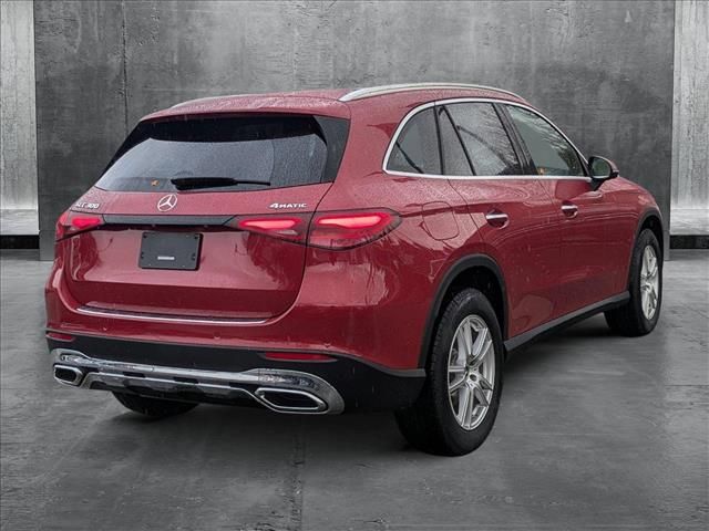 2025 Mercedes-Benz GLC 300